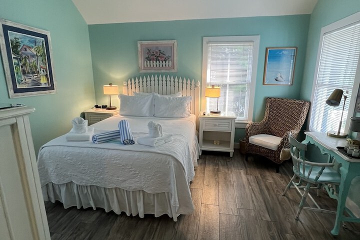 Room 30 of 60