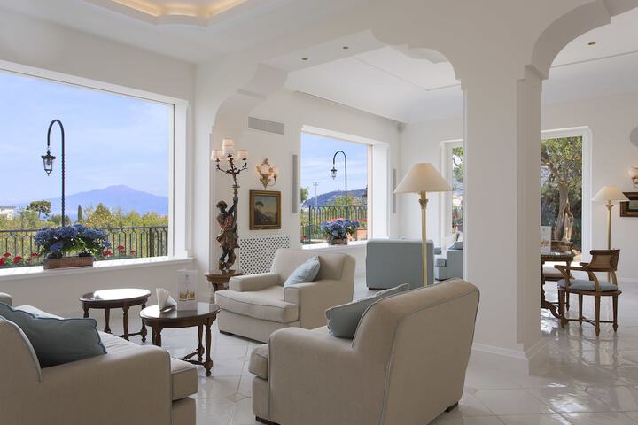 Lobby Photos