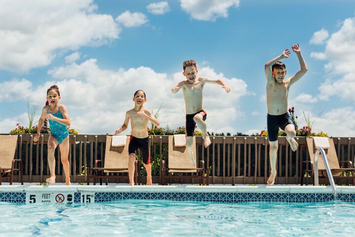 Pool 58 of 151