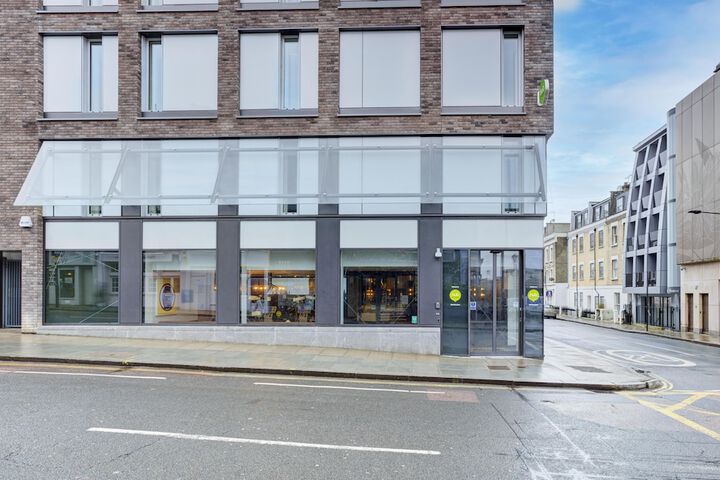 hub by Premier Inn London Earls Court (West Brompton)