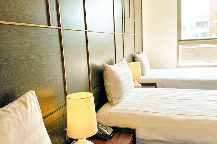 Room 15 of 67