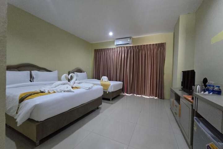 Room 7 of 41