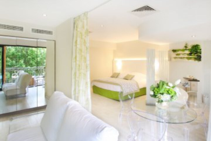 Room 14 of 41
