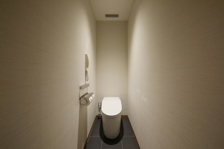 Room 23 of 165