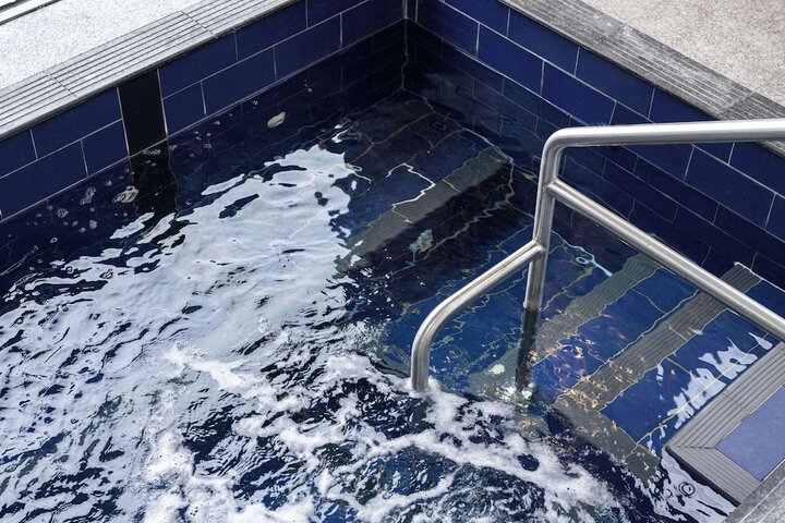 Pool 37 of 71