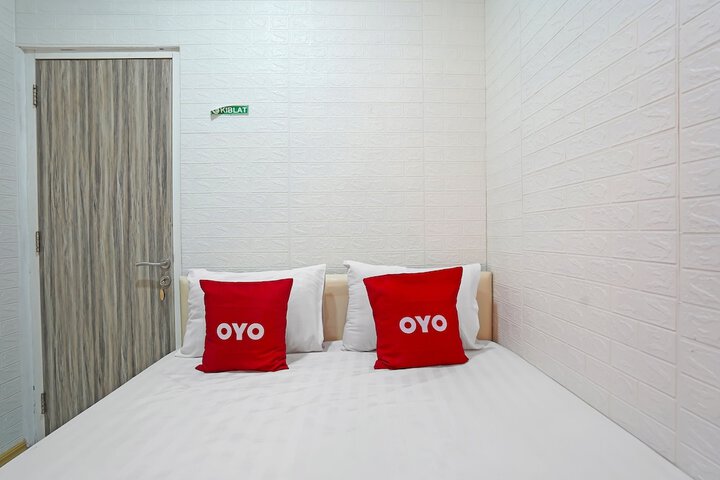 Room 14 of 24