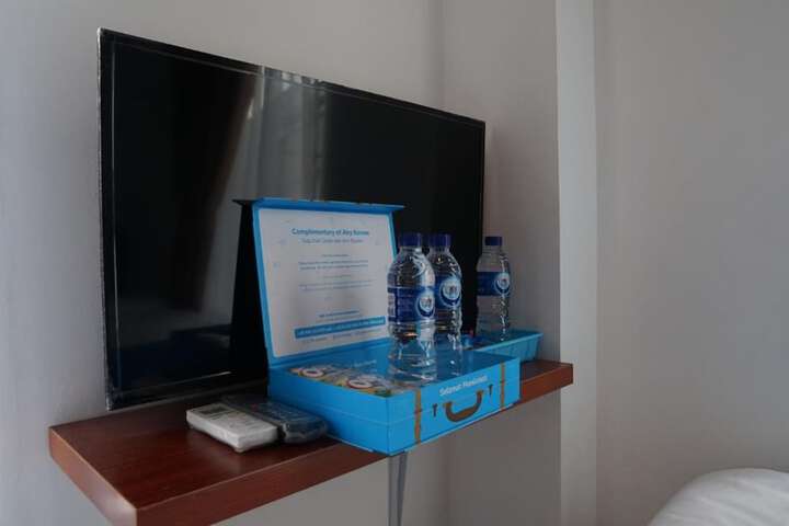 Room 10 of 26