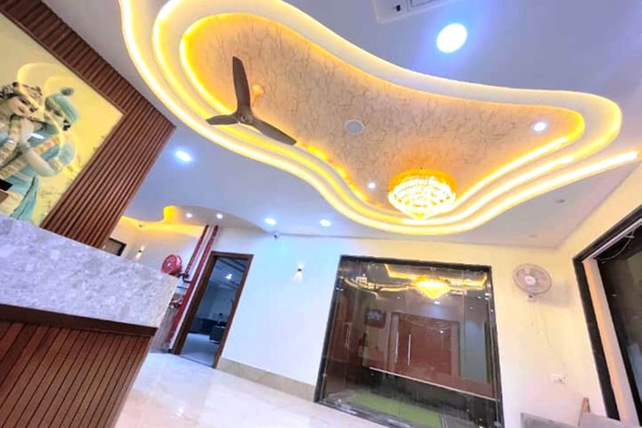 Hotel Interior 4 of 26