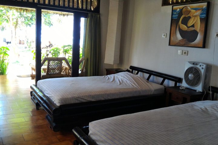 Room 5 of 25