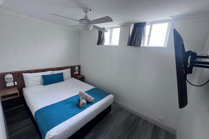 Room 27 of 56