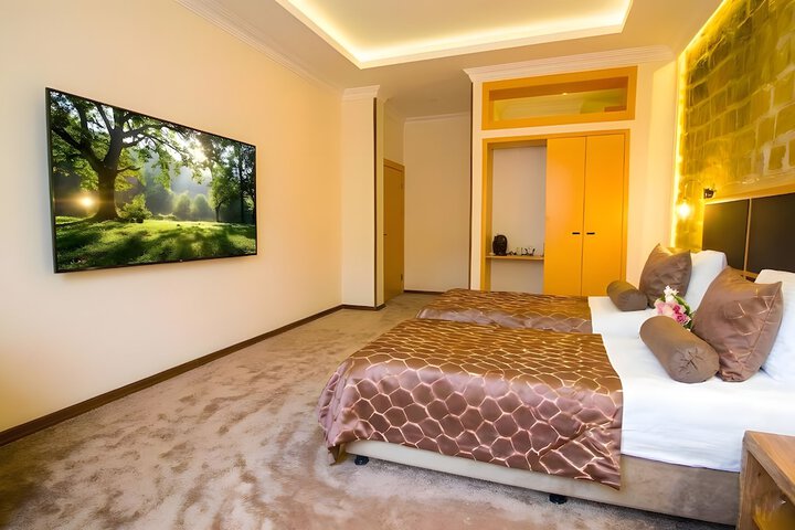 Room 19 of 24