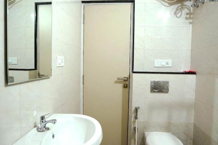 Room 38 of 46