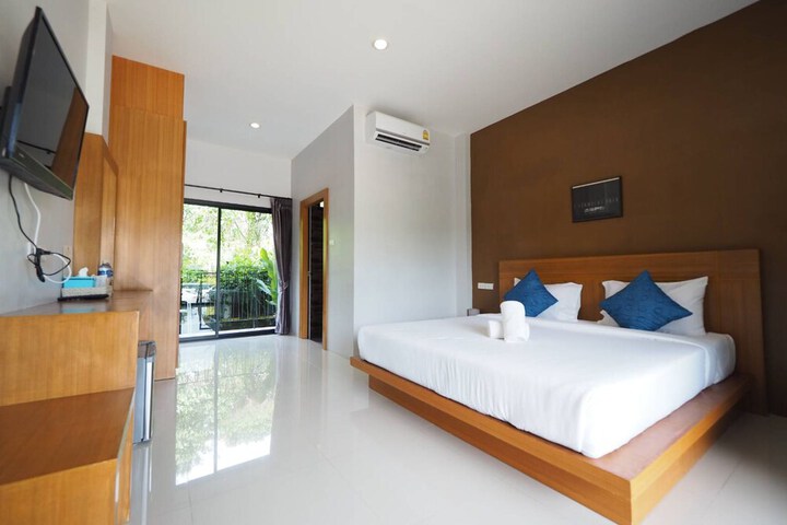 Room 16 of 92