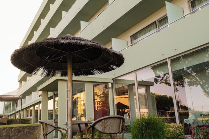 Hotel Exterior 88 of 90