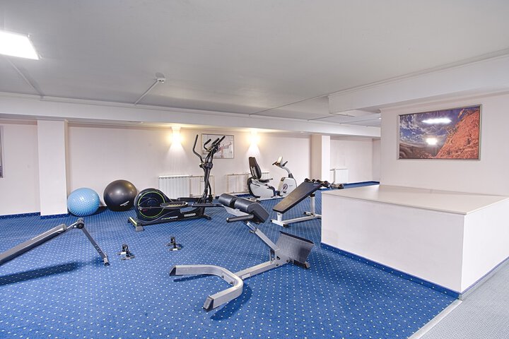 Health and Fitness 32 of 43