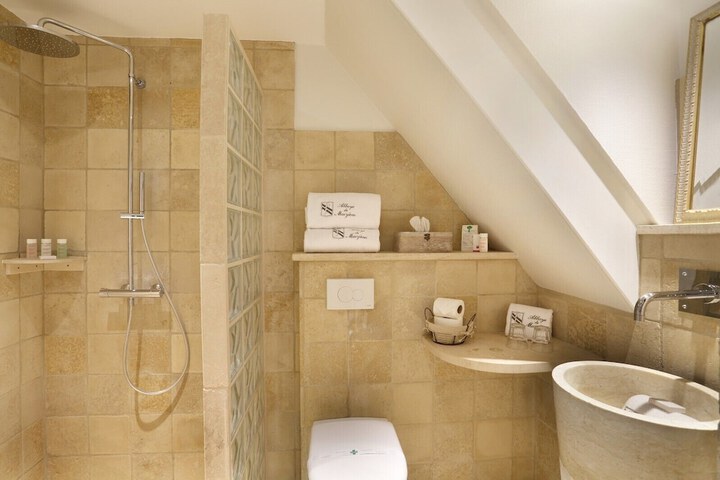 Bath Photo