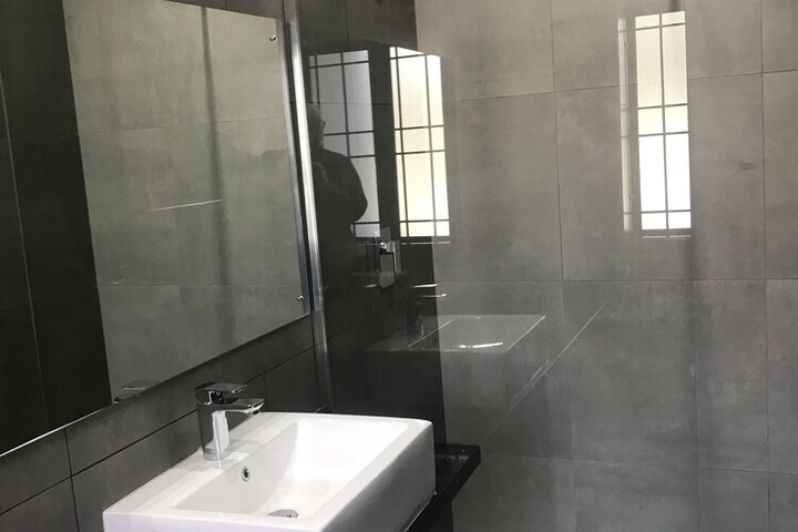 Room 26 of 43