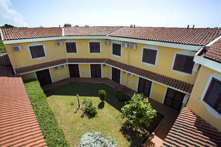 Room 3 of 7