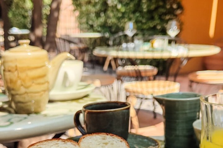 Breakfast/Coffee Service 97 of 155