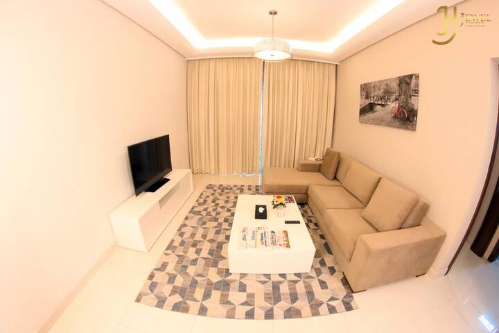 Room 32 of 62