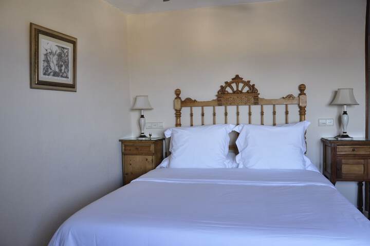 Room 16 of 29