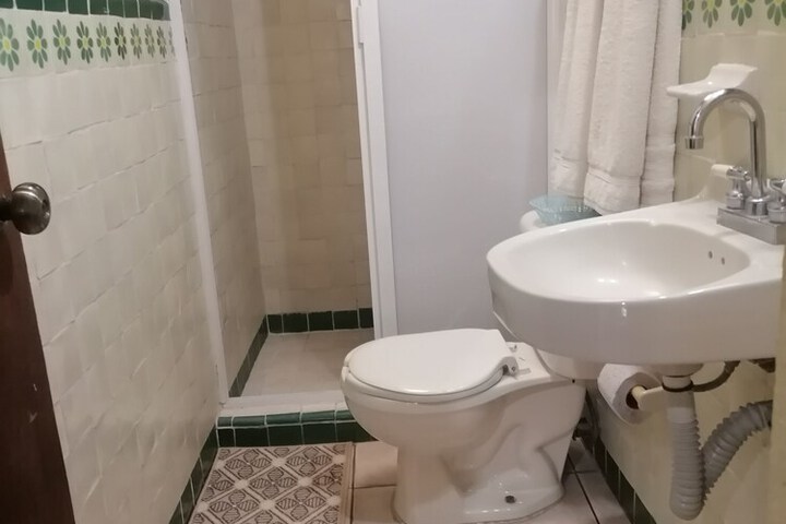Room 35 of 47