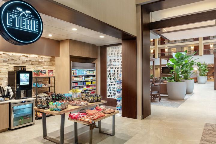 Snack bar