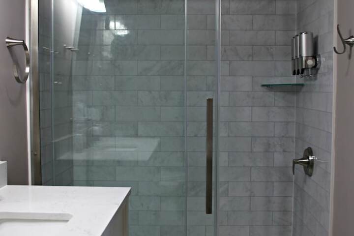 Room 15 of 30