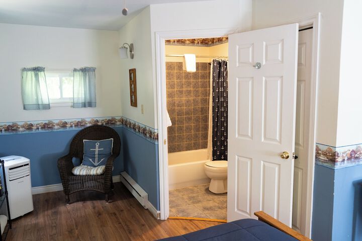 Room 80 of 268