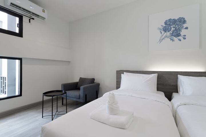 Room 43 of 138