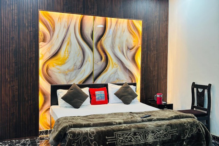 Room 7 of 25