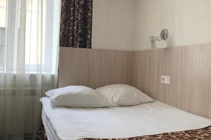 Room 11 of 62