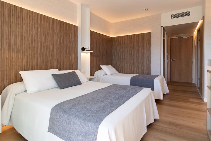 Room 10 of 59