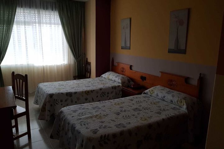 Room 8 of 39