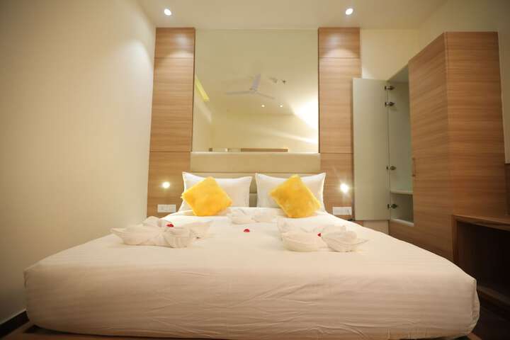 Room 30 of 61