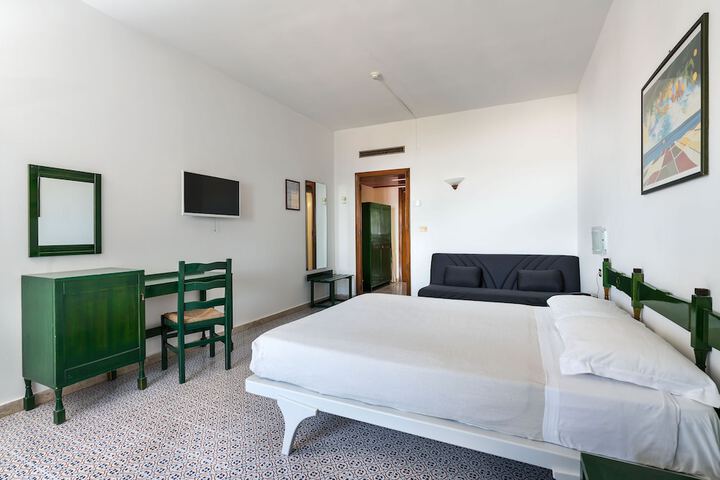 Room 21 of 60