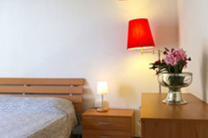 Room 48 of 105