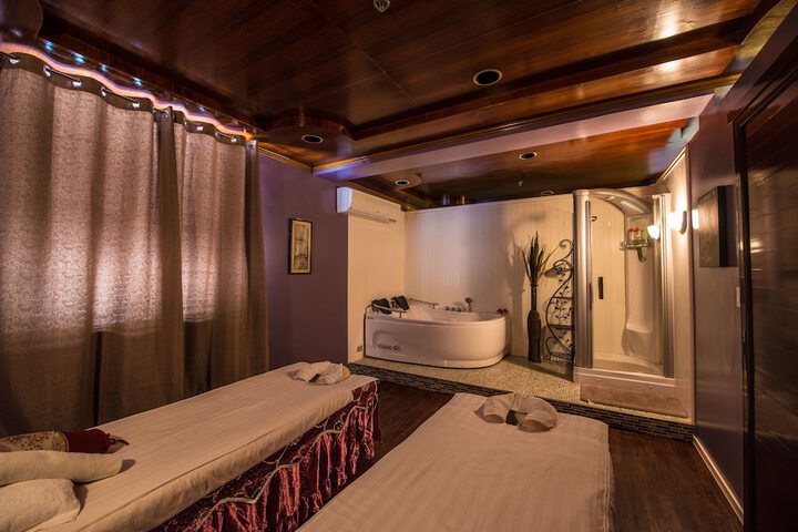 Relaxing Spa