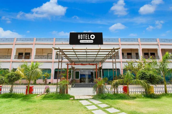 Hotel O Rajaram Singh Blessing Garden & Hotel