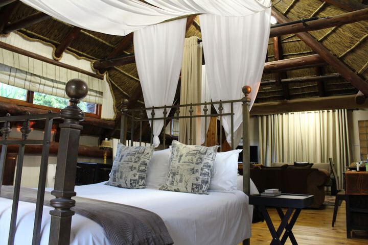 Room 7 of 28