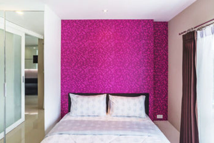 Room 8 of 20