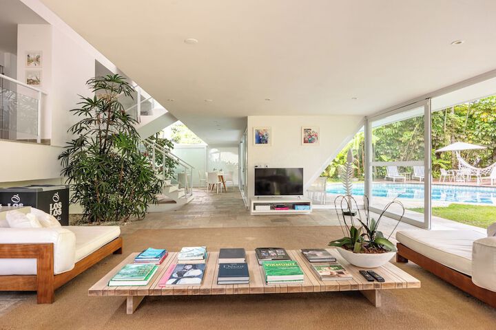 Guest House Guarujá in Guarujá