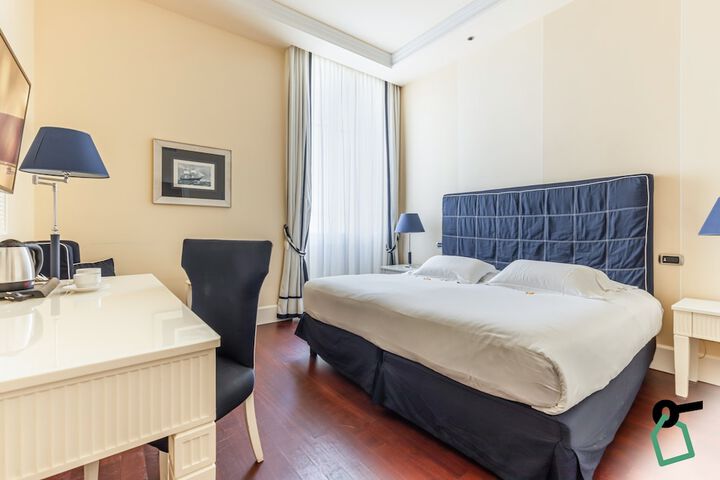 Room 4 of 34