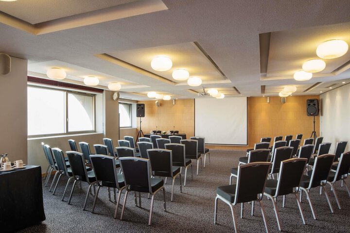 Meeting 118 of 137