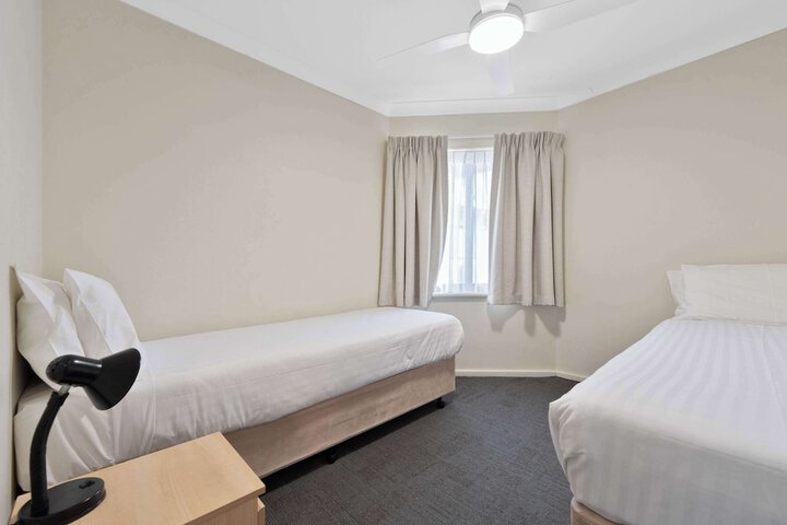 Room 21 of 95