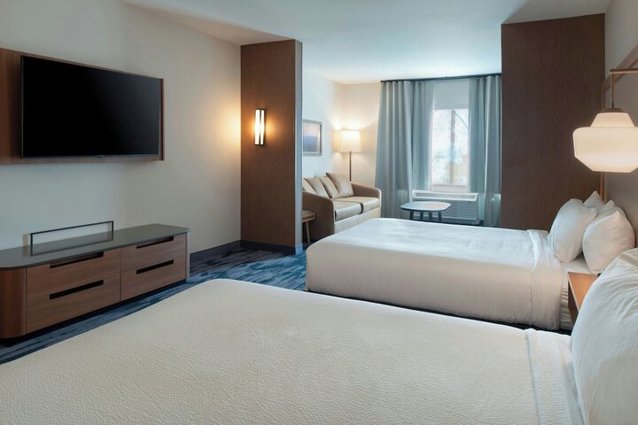 Room 6 of 27