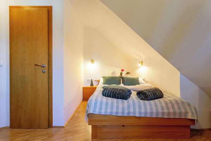 Room 34 of 54