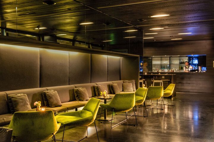 Guest Lobby