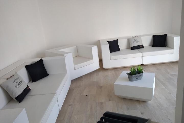 Room 15 of 26