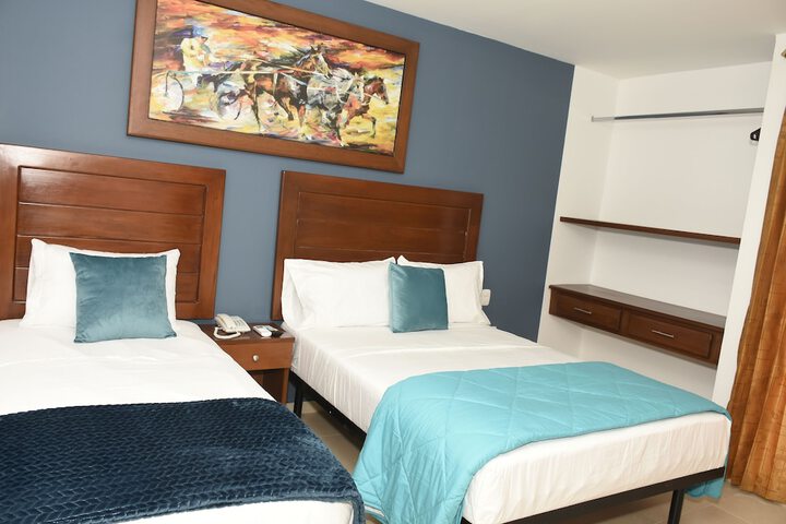 Room 14 of 29